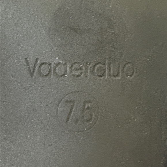 Elegant Black and Pink Women's block Heels NWOT size 7.5 - Picture 9 of 9